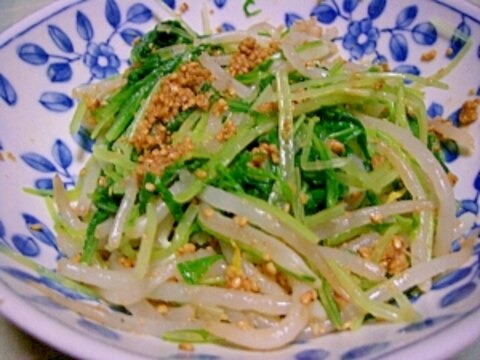 水菜ともやしのピリ辛胡麻和え